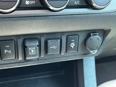Used 2023 Toyota Tacoma TRD Sport w/ TRD Premium Sport Package RWD image 30