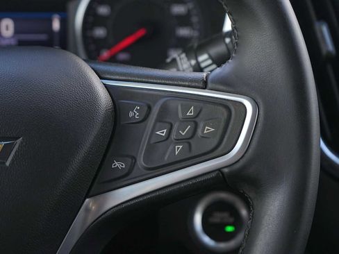 Used 2023 Chevrolet Equinox LT FWD image 18