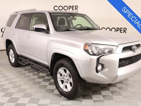 Used 2016 Toyota 4Runner SR5 AWD/4WD image 1