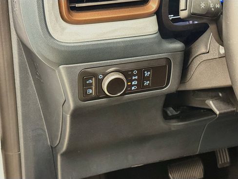 Used 2024 Ford Maverick Lariat FWD image 10