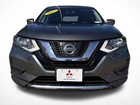 Used 2017 Nissan Rogue S AWD/4WD image 8