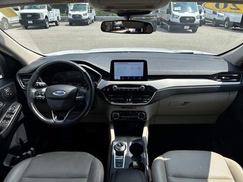 Used 2020 Ford Escape SEL AWD/4WD image 19
