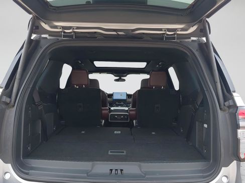 Used 2023 Ford Expedition Limited AWD/4WD image 23