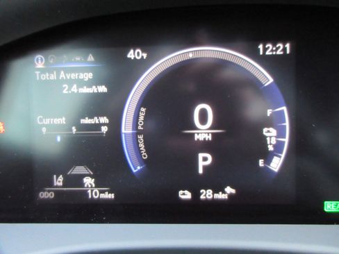 New 2026 Lexus RZ 450e AWD w/ Cold Area Package image 33