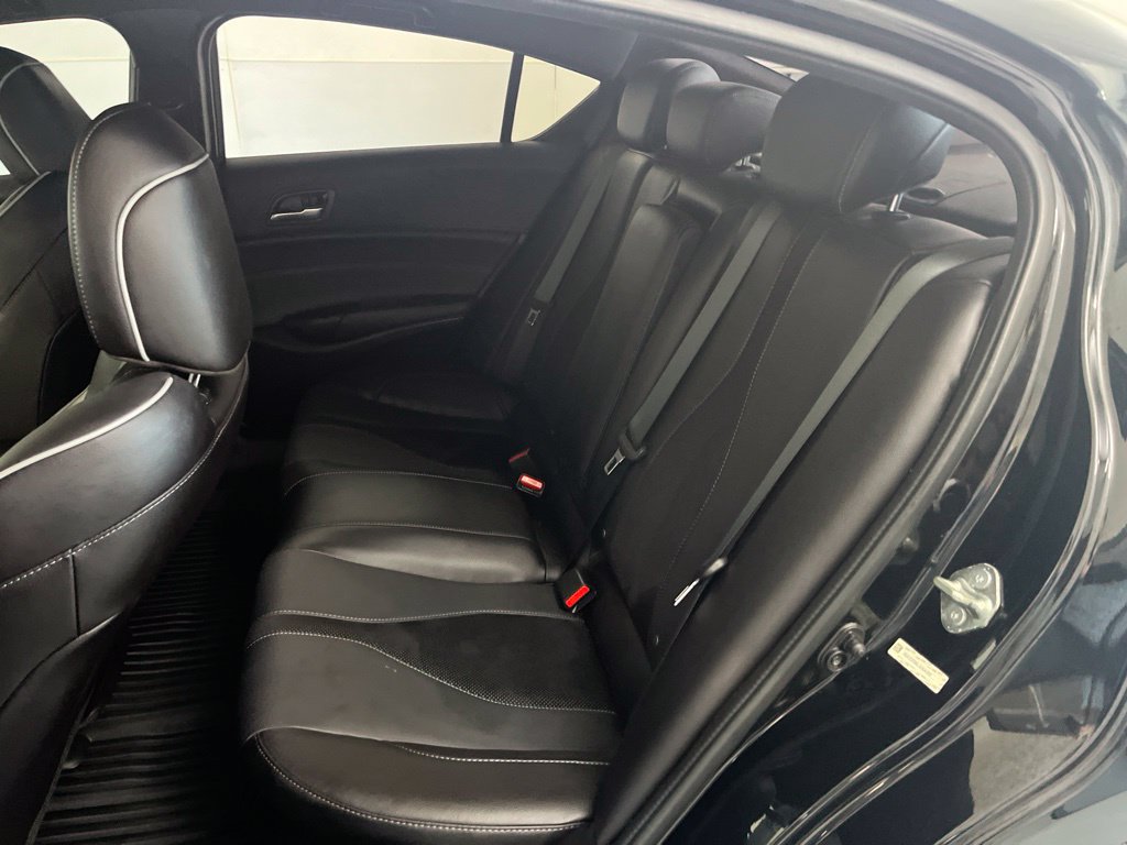 Used 2020 Acura ILX w/ Premium & A-SPEC Package FWD image 19