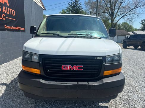 Used 2023 GMC Savana 2500 w/ Driver Convenience Package RWD image 12