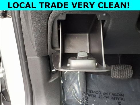 Used 2016 Chevrolet Trax LS image 17