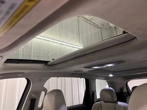 Used 2020 Kia Telluride SX w/ SX Prestige Package image 36