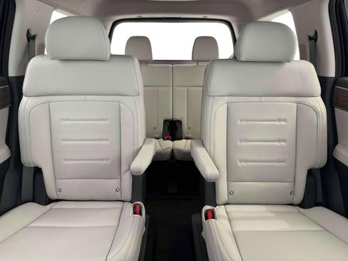 New 2026 Hyundai Santa Fe Calligraphy AWD/4WD image 16