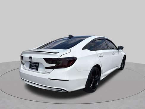 Used 2022 Honda Accord Sport image 6