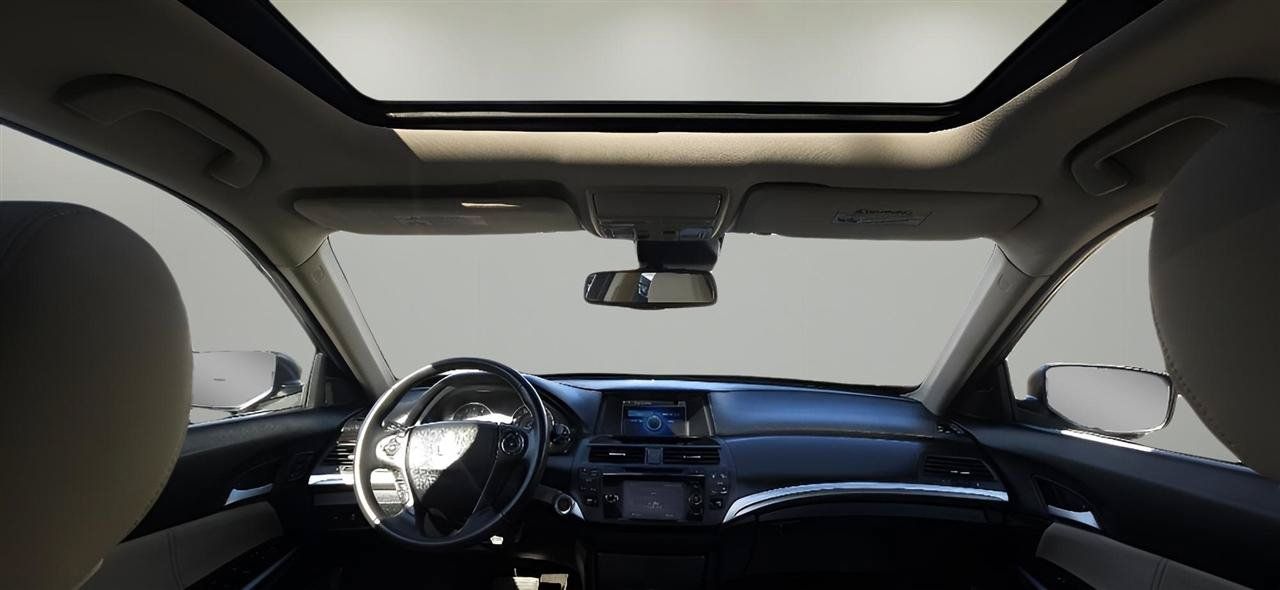 Used 2014 Honda Crosstour EX-L image 18