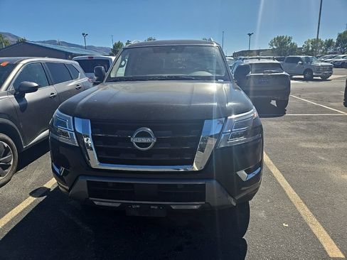 Used 2024 Nissan Armada SL w/ Captain's Chairs Package AWD/4WD image 1