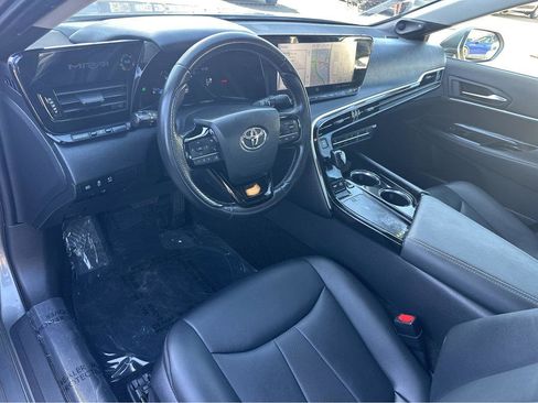 Used 2022 Toyota Mirai XLE w/ Advanced Technology Package image 16