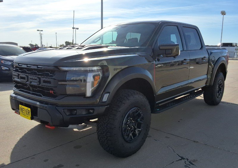 New 2026 Ford F150 Raptor w/ Equipment Group 803A Raptor R AWD/4WD image 4