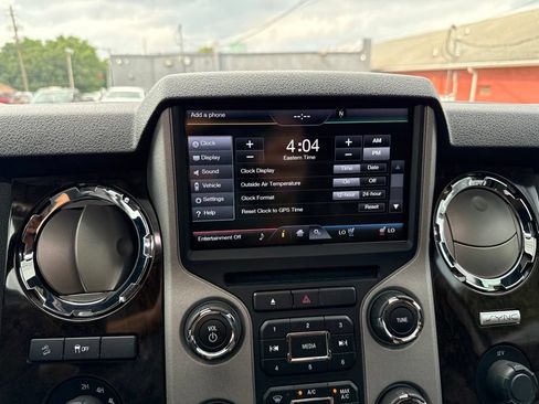 Used 2016 Ford F250 Platinum w/ FX4 Off-Road Package AWD/4WD image 35