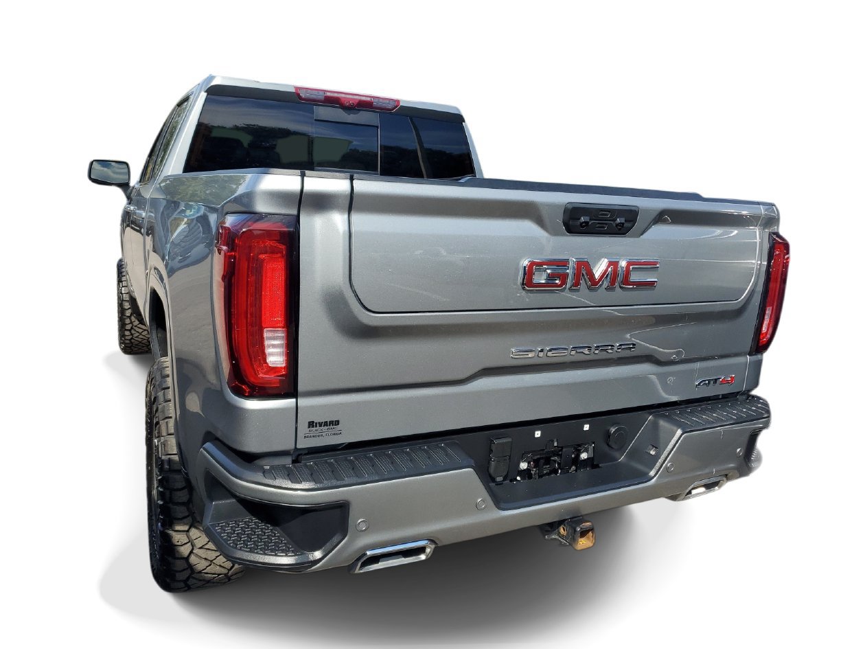 Used 2025 GMC Sierra 1500 AT4 w/ AT4 Premium Package AWD/4WD image 3