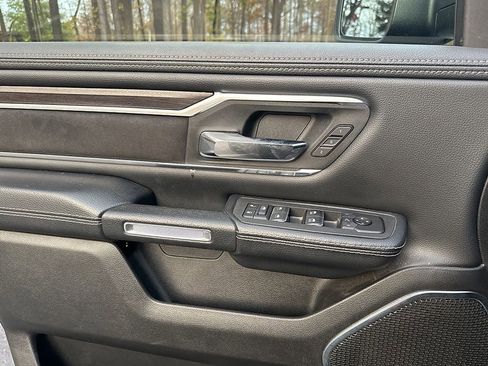 Used 2025 RAM 1500 Laramie image 21