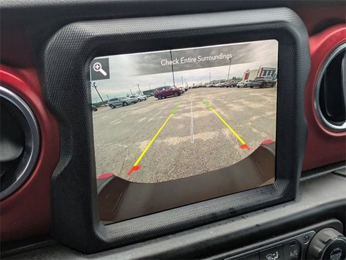 Used 2021 Jeep Gladiator Rubicon image 21