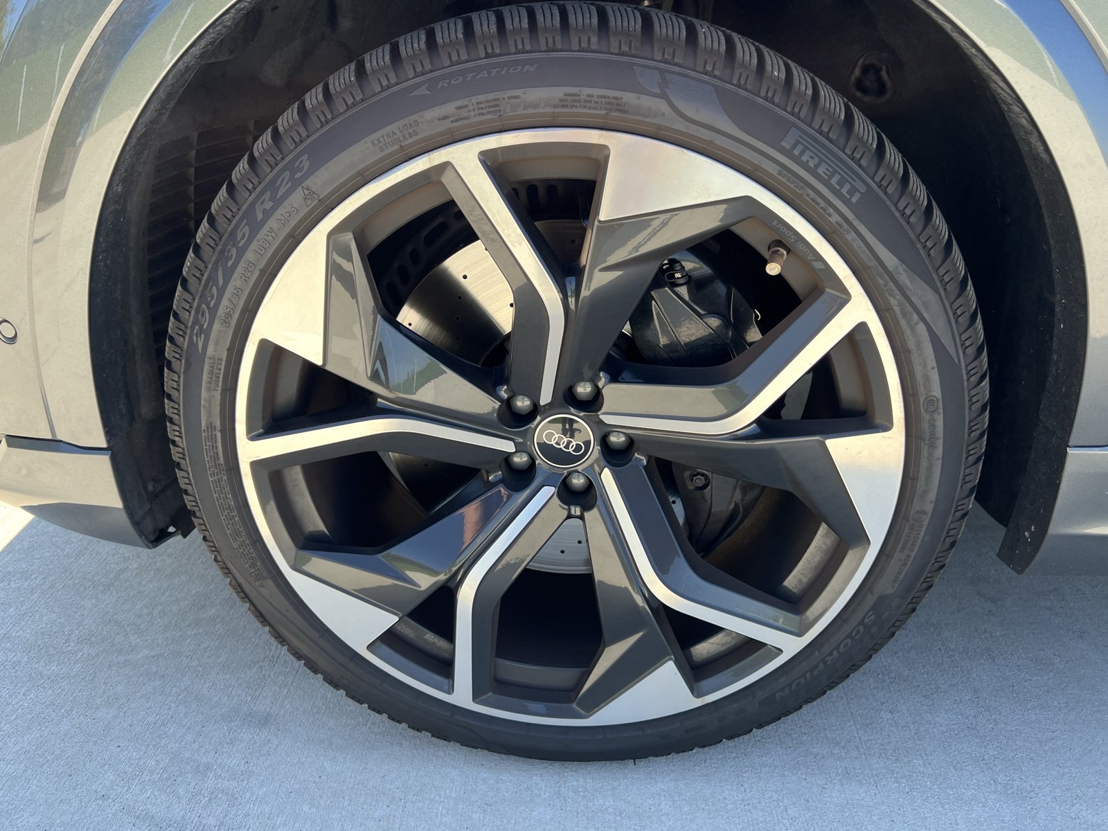 Used 2024 Audi RS Q8 AWD/4WD image 12