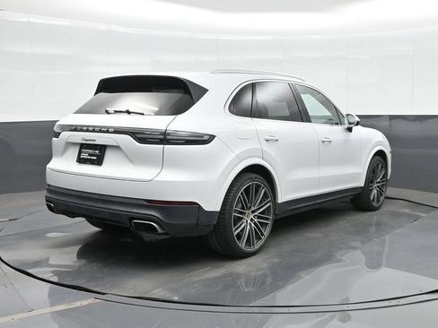 Certified 2022 Porsche Cayenne AWD/4WD image 7