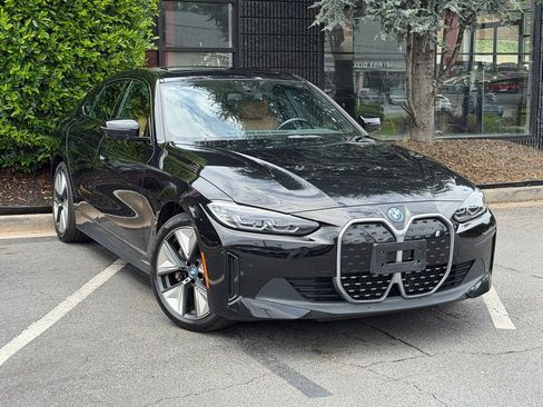 Used 2023 BMW i4 eDrive35 w/ Premium Package RWD image 7