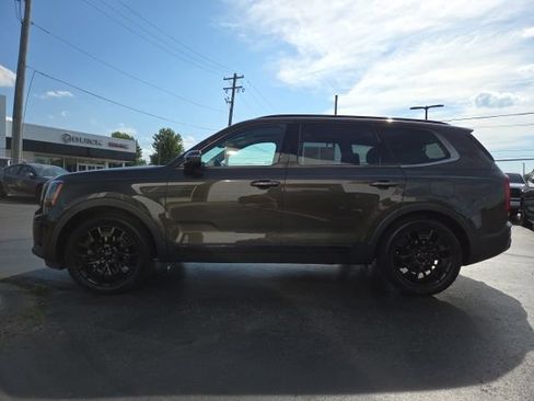 Used 2021 Kia Telluride EX w/ EX Premium Package AWD/4WD image 4