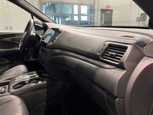 Used 2022 Honda Pilot TrailSport image 20