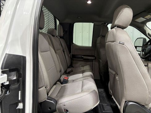 Used 2020 Ford F350 XLT w/ XLT Value Package AWD/4WD image 14