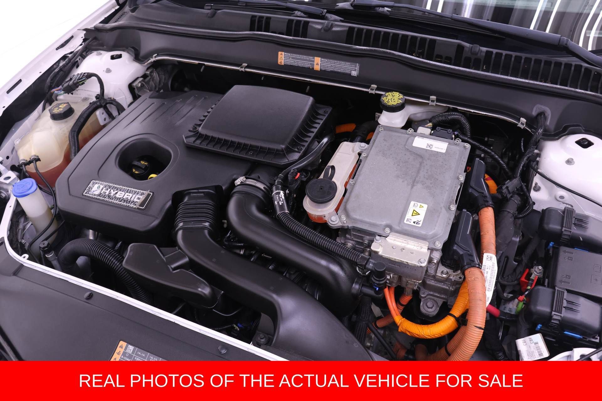 Used 2019 Ford Fusion Titanium FWD image 17
