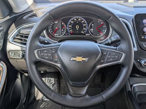 Used 2024 Chevrolet Malibu LT FWD image 16