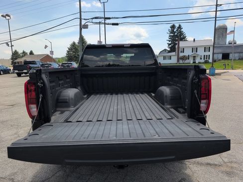 Used 2024 GMC Sierra 1500 Pro w/ Graphite Edition AWD/4WD image 18