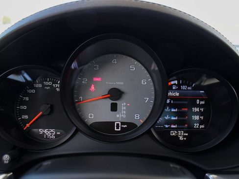 Used 2018 Porsche 718 Cayman S RWD image 20