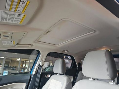 Used 2018 Ford EcoSport SE w/ SE Convenience Package FWD image 3