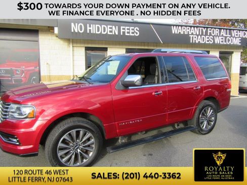 Used 2016 Lincoln Navigator Reserve image 8
