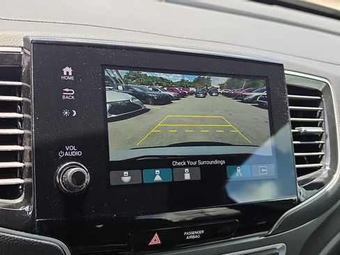 Used 2024 Honda Passport EX-L image 25