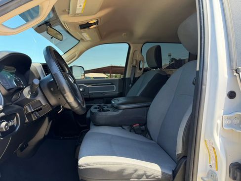 Used 2019 RAM 2500 Big Horn AWD/4WD image 10