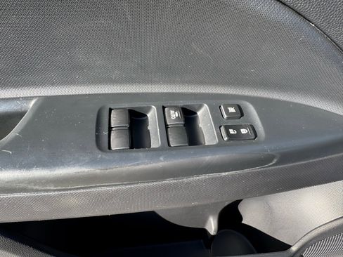 Used 2024 Mitsubishi Mirage ES image 10