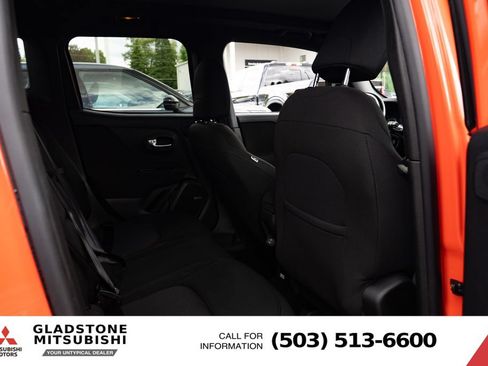 Used 2021 Jeep Renegade Latitude w/ Sun & Sound Group AWD/4WD image 25