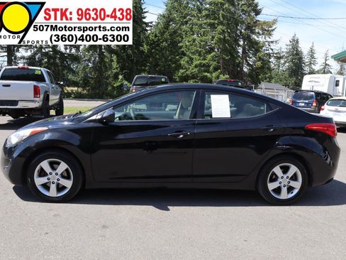 Used 2013 Hyundai Elantra GLS FWD image 5