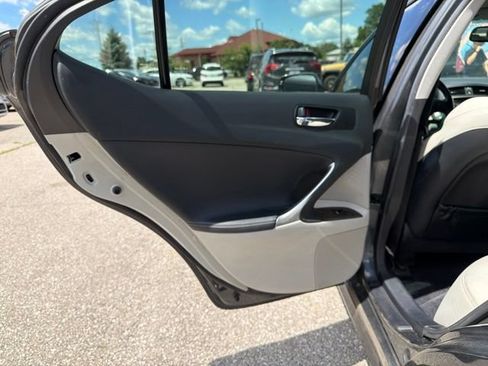 Used 2009 Lexus IS 250 AWD image 20