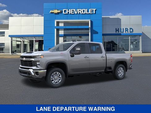 New 2026 Chevrolet Silverado 3500 LT image 3