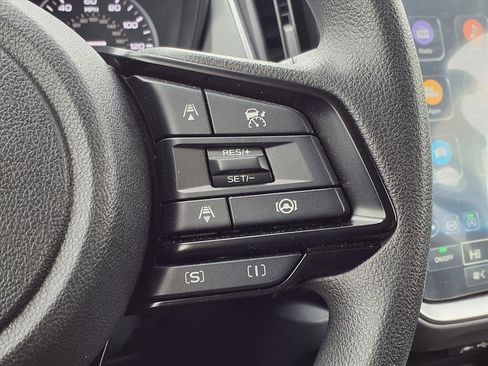 Certified 2025 Subaru Crosstrek 2.0i Premium image 22