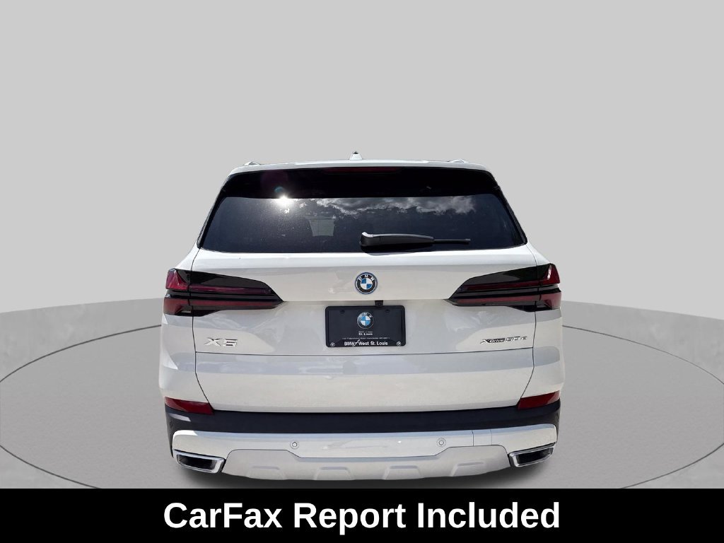 Used 2026 BMW X5 xDrive50e w/ Parking Assistance Package AWD/4WD image 4