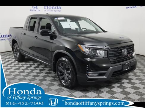 Certified 2023 Honda Ridgeline Sport image 1