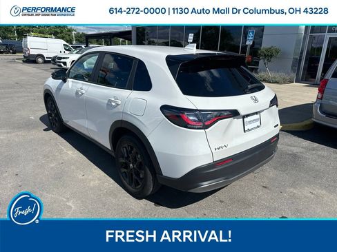 Used 2024 Honda HR-V Sport image 6