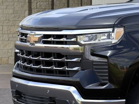 Used 2026 Chevrolet Silverado 1500 LTZ w/ LTZ Premium Package AWD/4WD image 13