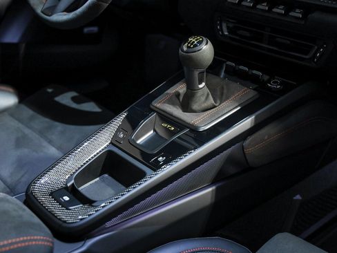 Used 2022 Porsche 911 GT3 image 27