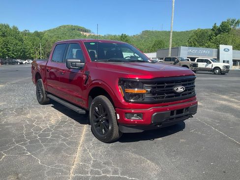 New 2026 Ford F150 XLT w/ Equipment Group 302A MID AWD/4WD image 3