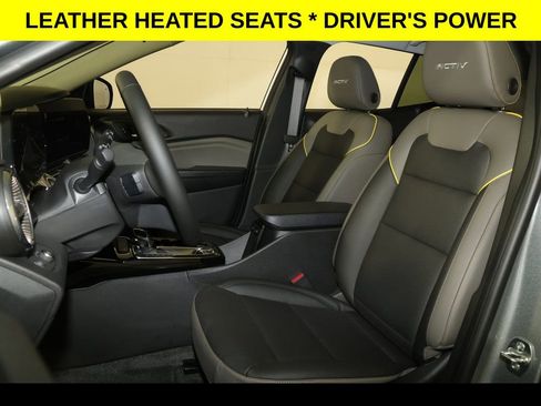 New 2026 Chevrolet Trax ACTIV FWD image 3
