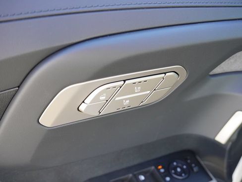 Used 2027 Kia Telluride EX AWD/4WD image 16